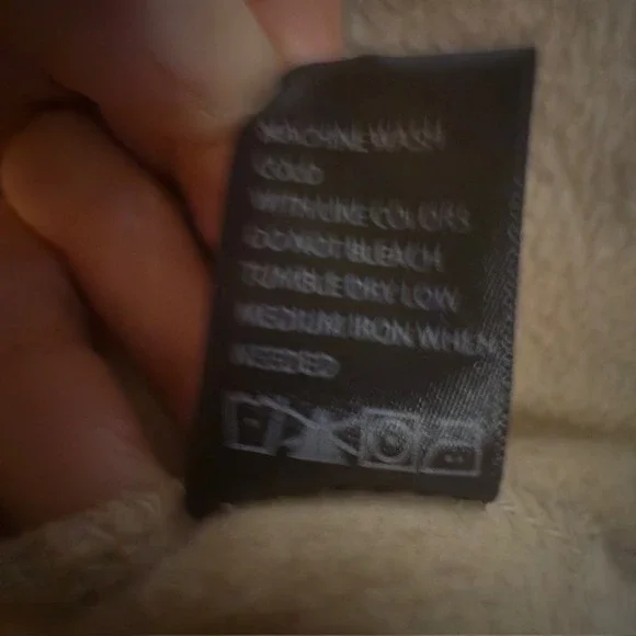 Free Planet Hoodie Beige Women's High Quality Brand Sz S Comfy Cozy - Picture 9 of 12